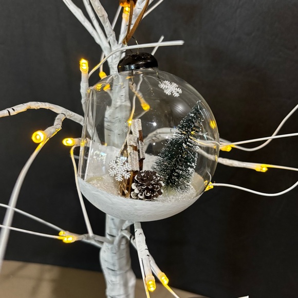 4" DIORAMA SNOWGLOBE GLASS ORNAMENT WITH SNOWY WINTER SCENE - Picture 3 of 11